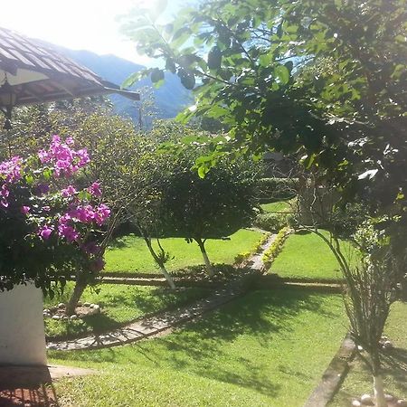 Отель Sitio Cantinho Da Paz Кашуэйрас-ди-Макаку Экстерьер фото